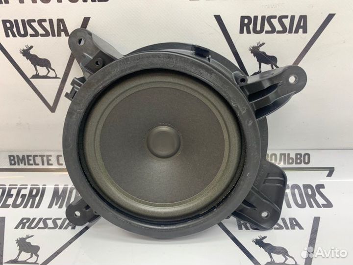 Динамик Volvo передний левый S60 V70 XC70 50W 8ом