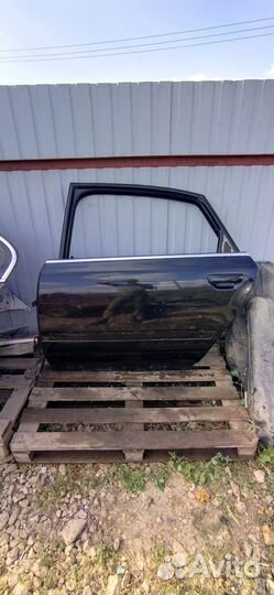 Задняя левая дверь Audi A8 D3