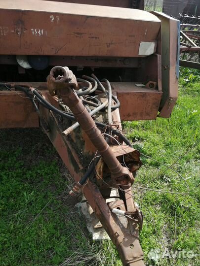 Пресс-подборщик БобруйскСельмаш ПРФ-180, 2000