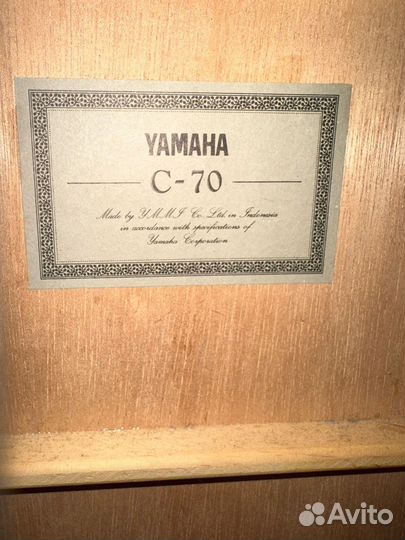 Классическая гитара yamaha c70
