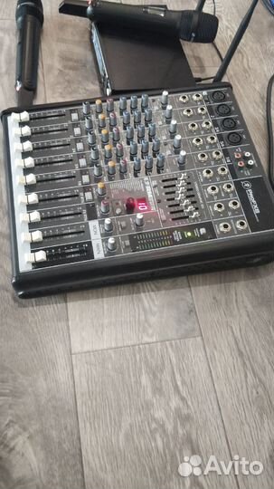 Микшер mackie Profx8 и радиосистема Sennheiser