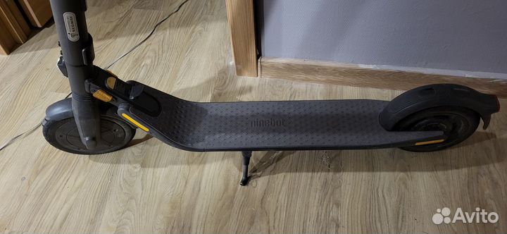 Электросамокат ninebot kickscooter e25a
