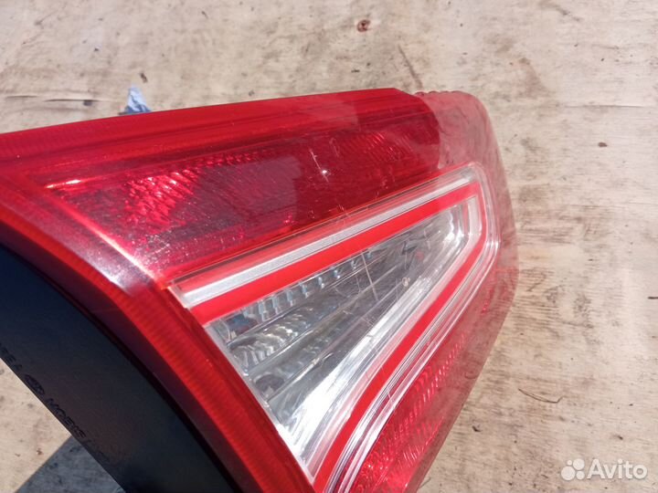 Фонарь задний левый внутренний Kia Sportage 3