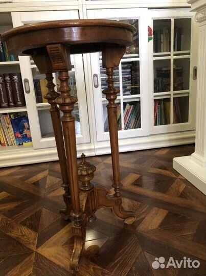 Столик деревянный конец 19 века