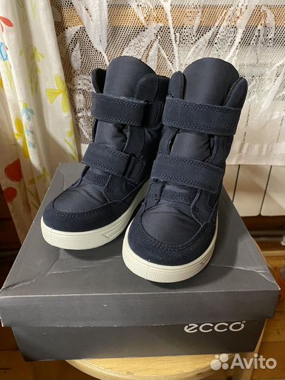 Ботинки ecco новые 31