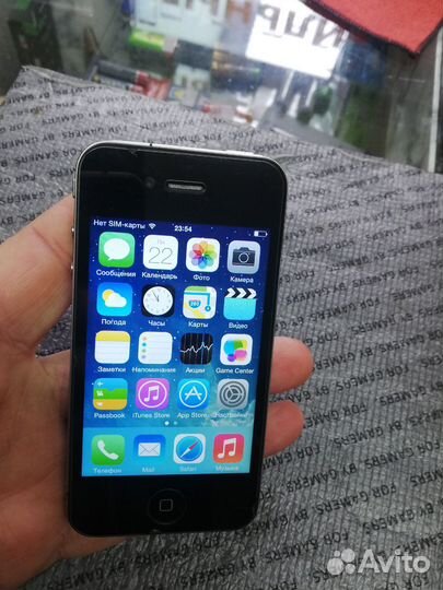 iPhone 4, 16 ГБ