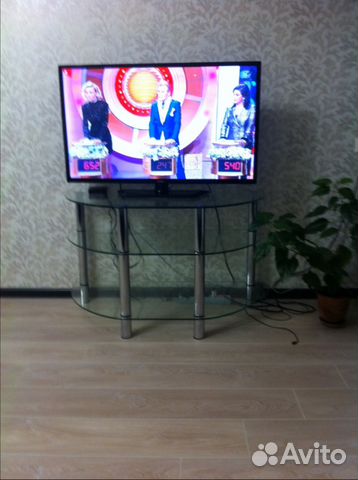 Тумба под телевизор