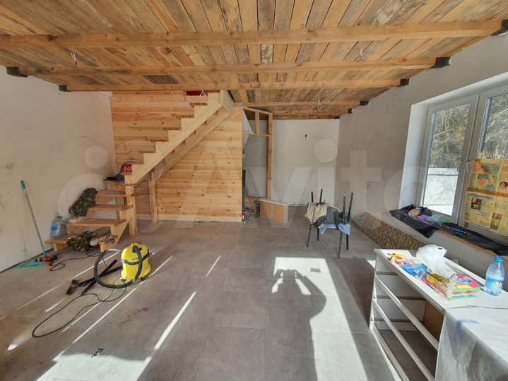 Дом 95 м² на участке 6 сот.