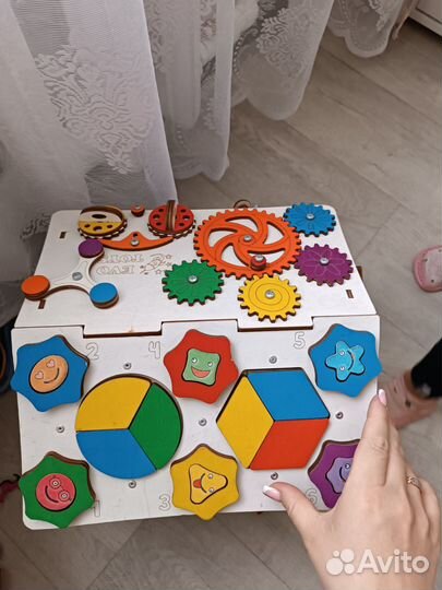 Бизиборд домик со светом