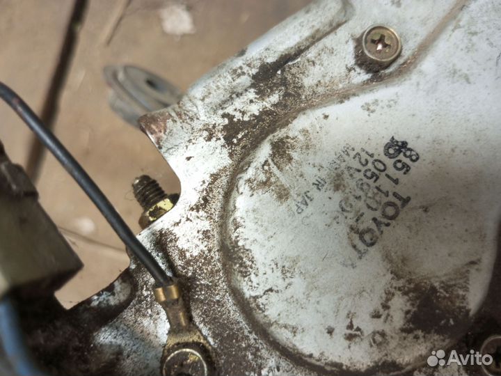 Моторчик дворников toyota