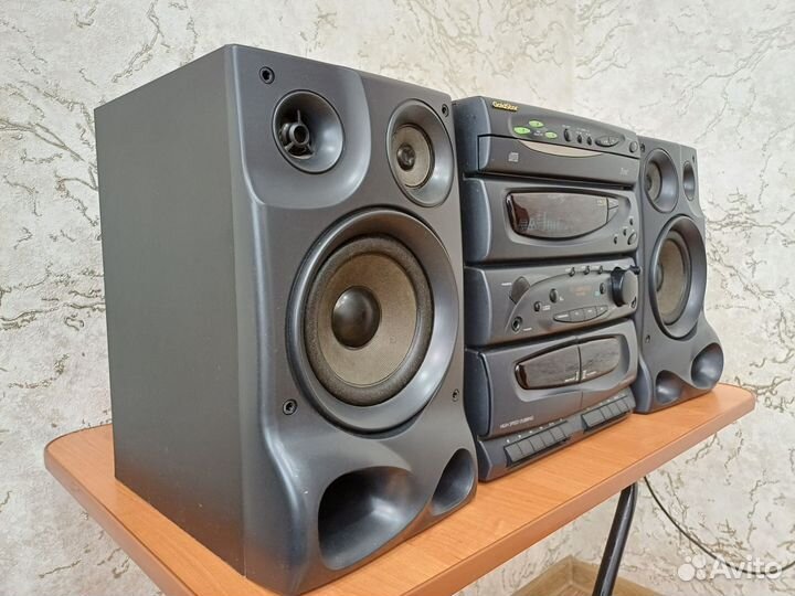 Музыкальный центр GoldStar