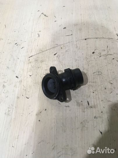 Фланец тосольный Фольксваген пассат Б6