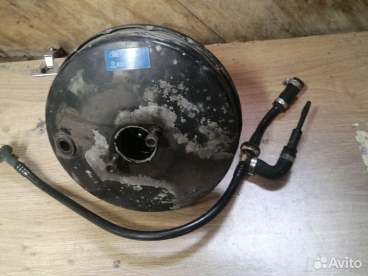 Вакуумный усилитель Audi 80/90 (B3) 1986-1991