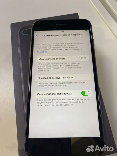 iPhone 8 plus 64 гб