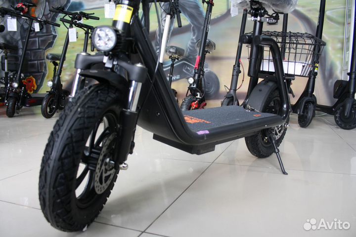 Электросамокат Kugoo C1