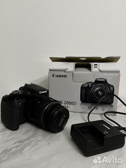 Зеркальный фотоаппарат canon 2000d