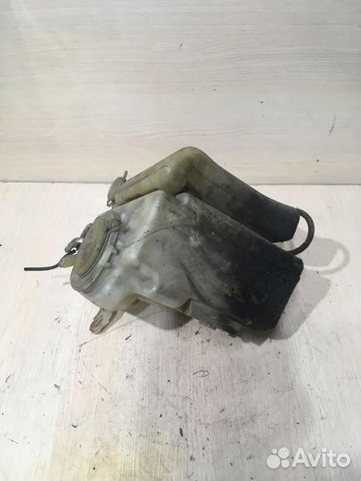 Бачок омывателя стекла Mercedes W210