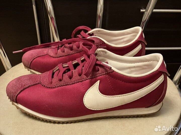 Кроссовки Nike