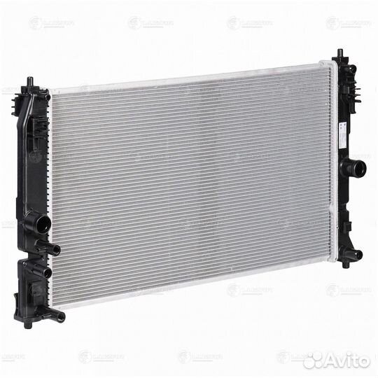 Радиатор охлаждения двигателя Toyota Prius (15) /C