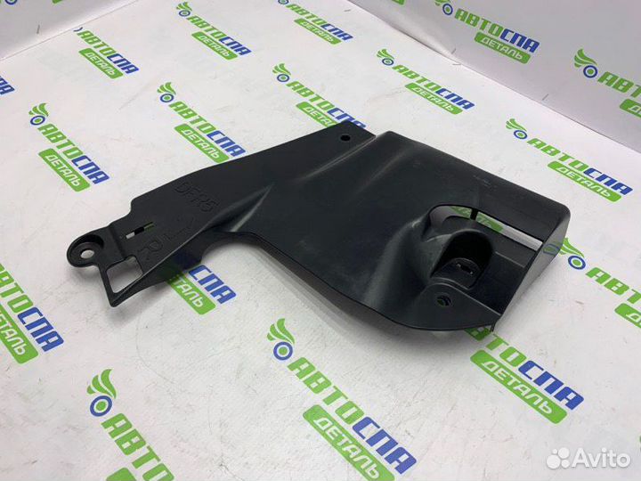 Защита днища кузова задняя правая Mazda Cx-30