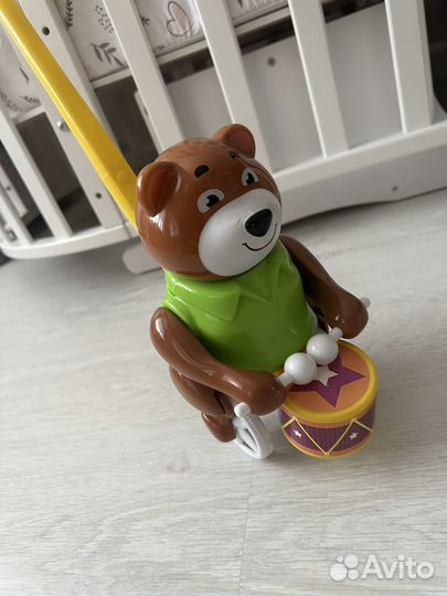 Игрушка-каталка Мишка