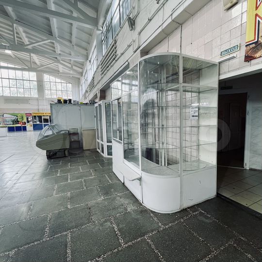 Киоск под торговлю/услуги в крытом рынке, 3 м²