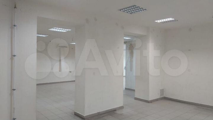 Свободного назначения, 215 м²