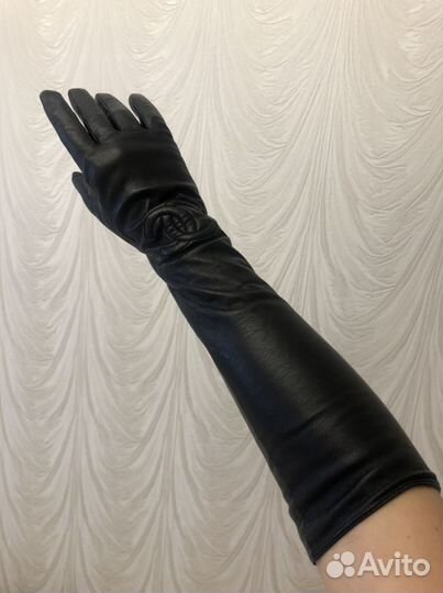 Перчатки женские кожаные новые
