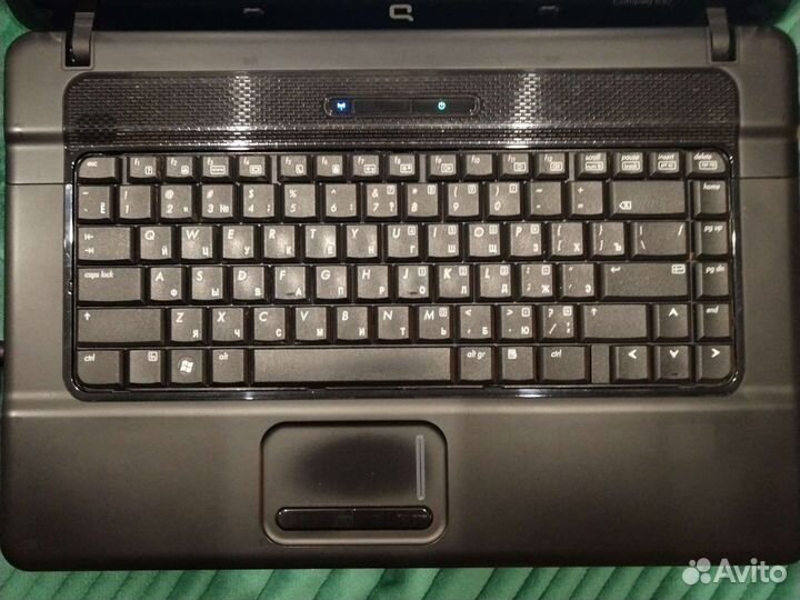 Ноутбук Compaq Essential 610