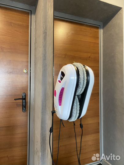 Аренда робота мойщика окон