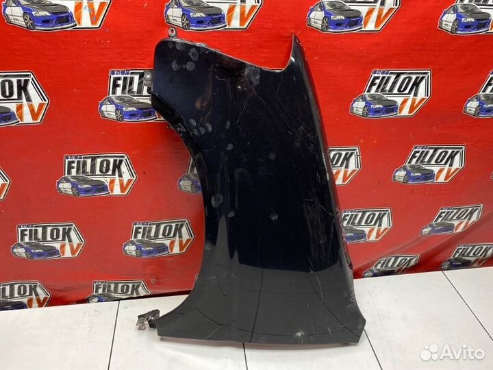 Крыло переднее левое Honda Stepwgn RF1 B20B 2000