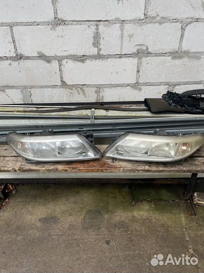 Фара renault laguna 2