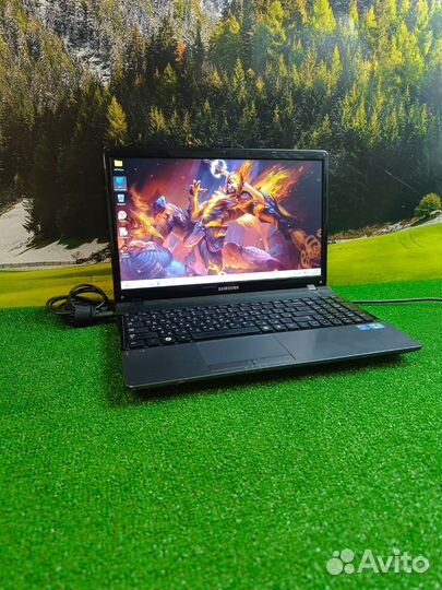 Хороший ноутбук Samsung для игр и работы
