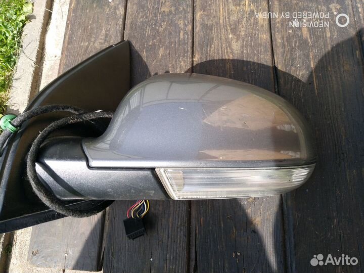 Зеркало левое Фольксваген Гольф 5