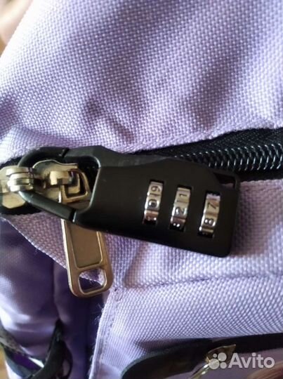 Школьный рюкзак.Аниме