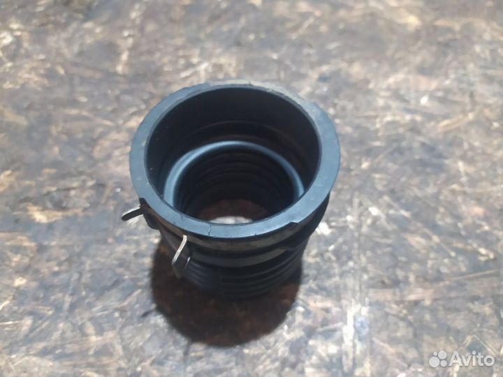 Патрубок воздушного фильтра Mazda 626 GE (1991—1997)