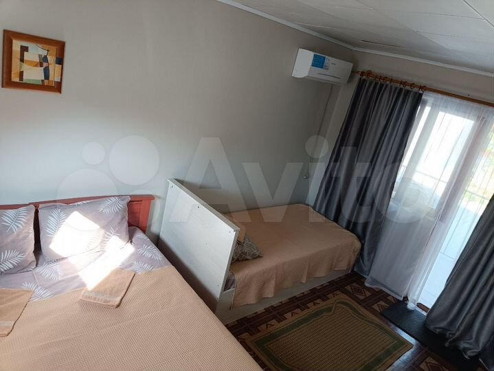 Комната 14 м² в 1-к., 2/2 эт.