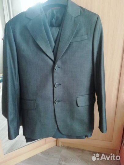 Школьный костюм