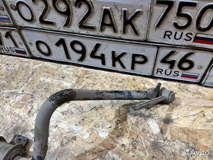 Передний стабилизатор Ford Focus 2 седан 1.8 2008