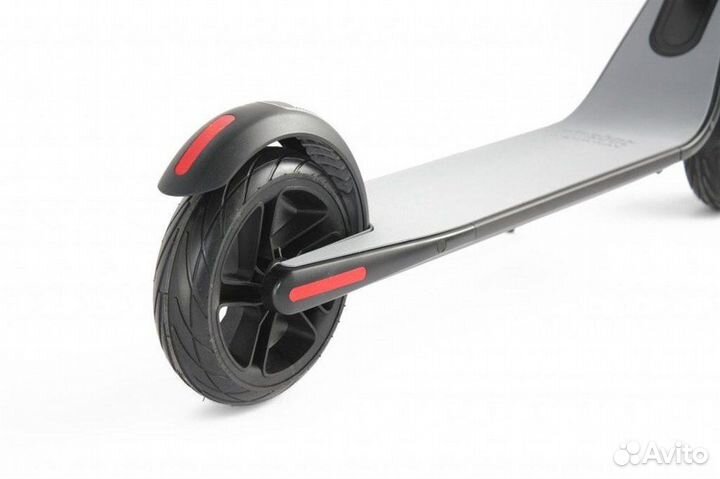 Электросамокат Найнбот ES2
