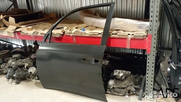 Дверь 2015-2022 водительская Тойота Ланд Крузер