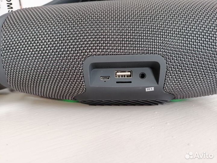 Беспроводная колонка реплика JBL