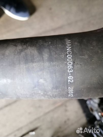 Патрубок Интеркуллера Рено дастер 144607625R