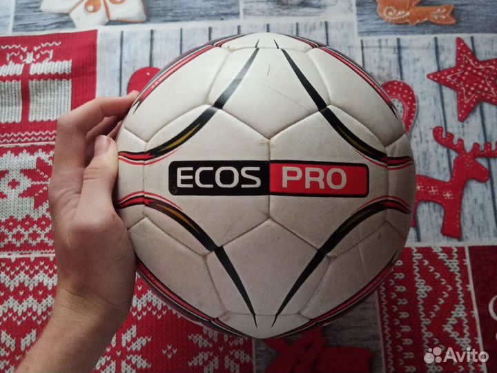 Футбольный мяч ecos PRO