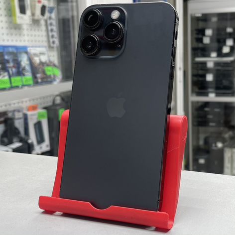 iPhone XR в корпусе