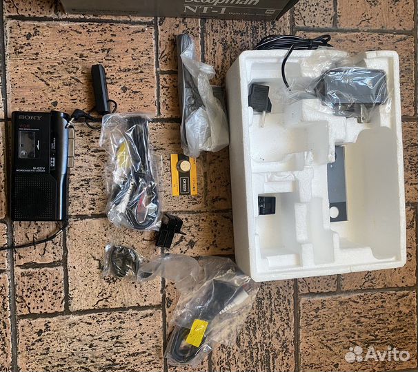 Кассетный цифровой диктофон Sony M-627V