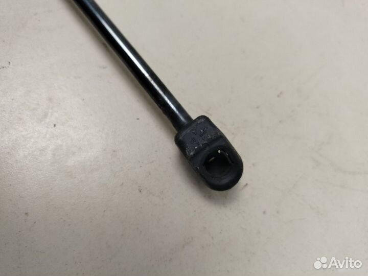 Амортизатор капота Audi A6 C5