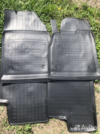 Коврики резиновые Opel Astra-J