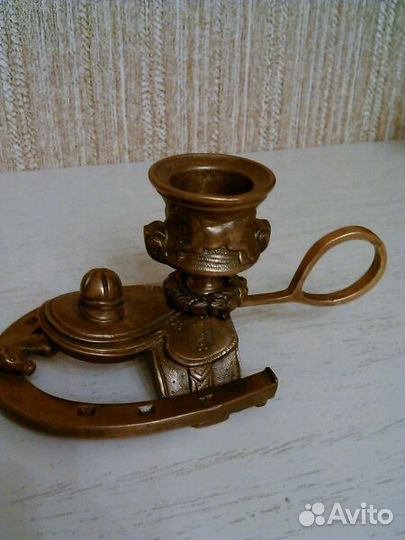 Подсвечник