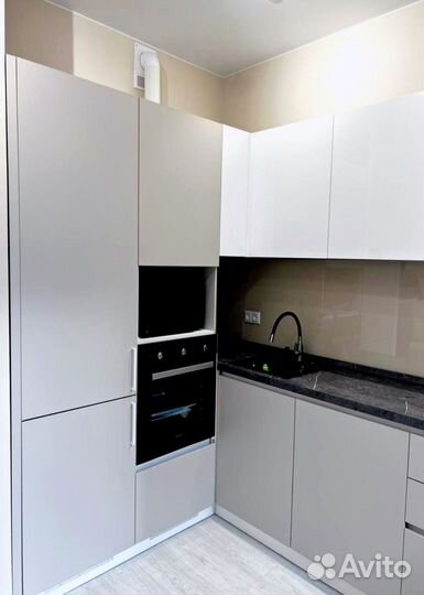 Кухня угловая на заказ. Есть рассрочка